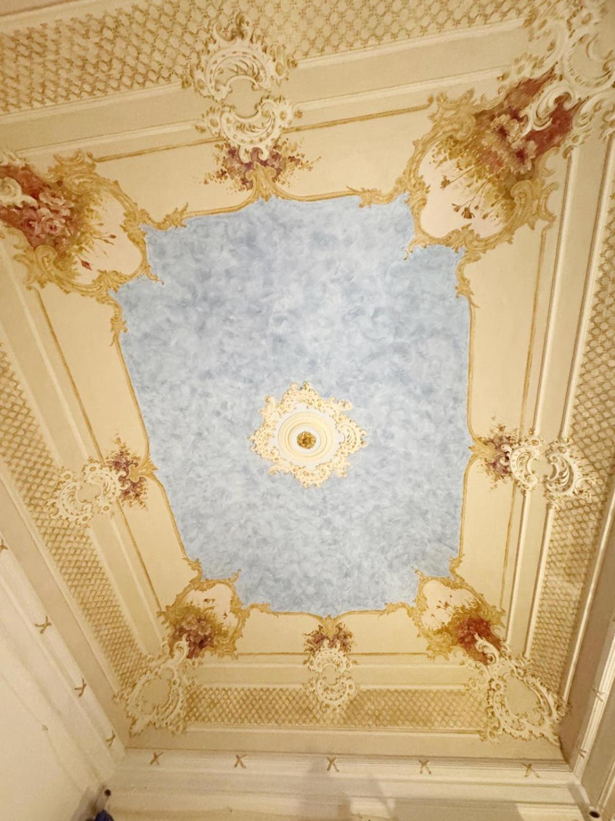 Art In Center Couette-café *